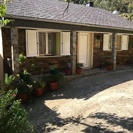 O Refugio Do Mineiro Apartment Arouca Exterior photo